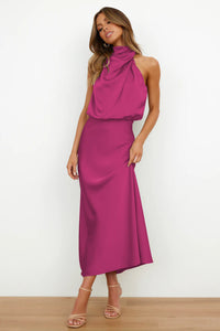 Carlina | Elegante Abito Lungo in Raso con Collo Halter